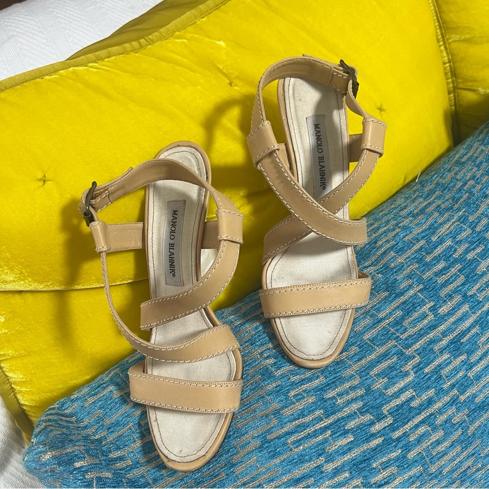 Manolo Blahnik High Heel Wedges Strappy Sandal Tan White Swirl Yald Bulgaro sz 8 - Picture 3 of 12